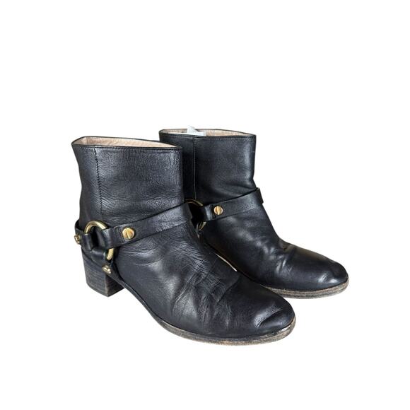 Stuart Weitzman Black Leather Harness Ankle Boots Size 7 Gold Hardware - Picture 3 of 11